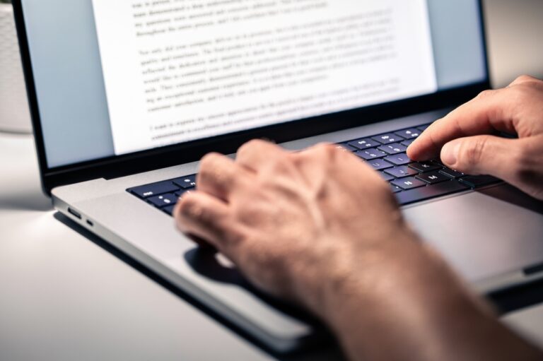 Writing Content That Converts: Tips for Businesses