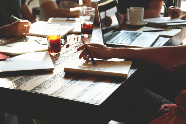 Shopify Vs WordPress FAQ Guide for Business