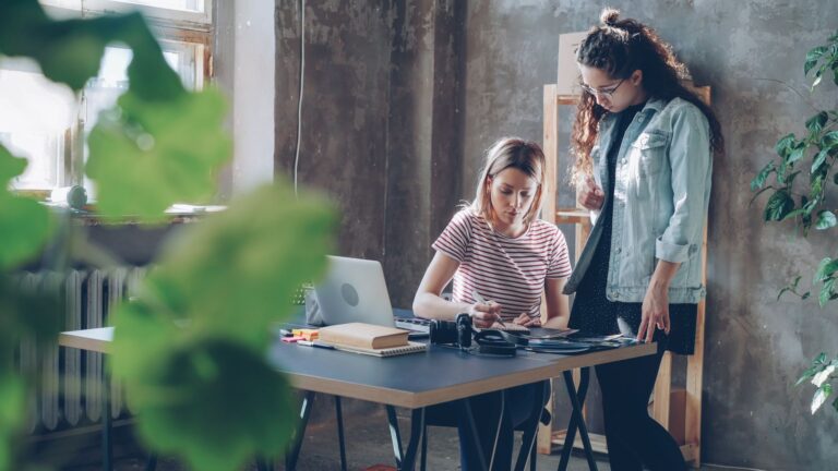 Shopify Vs WordPress Near Me Guide for Business
