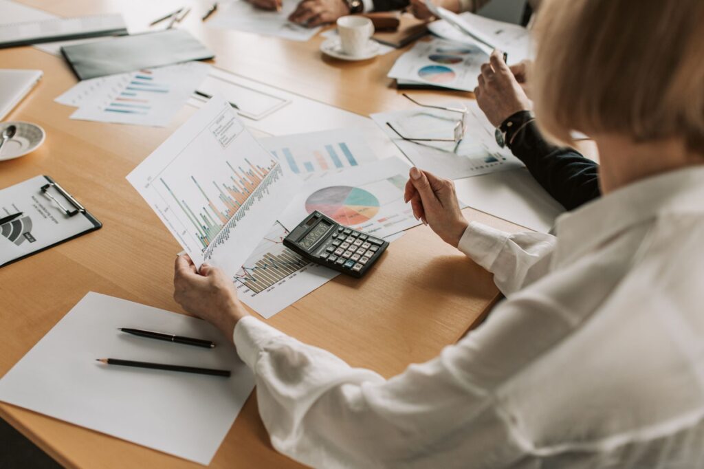 Shopify Vs WordPress Cost Comparison Plans Explained