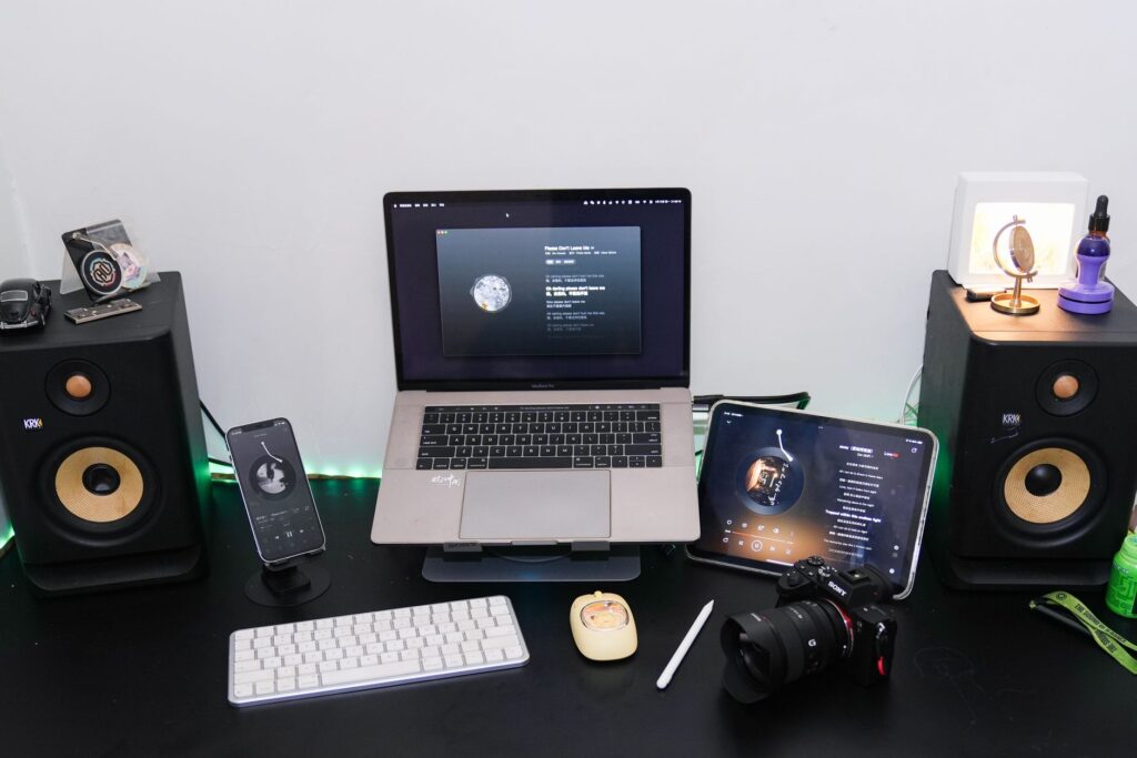 Shopify Vs WordPress Guide Examples for Business