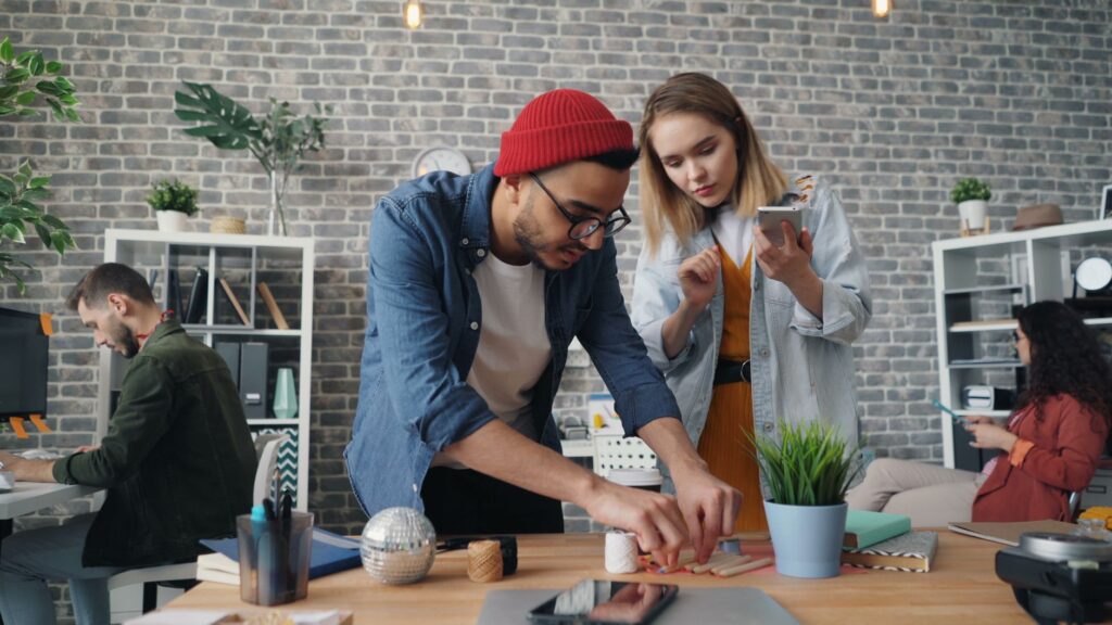 Shopify Vs WordPress Use Cases Examples for Business