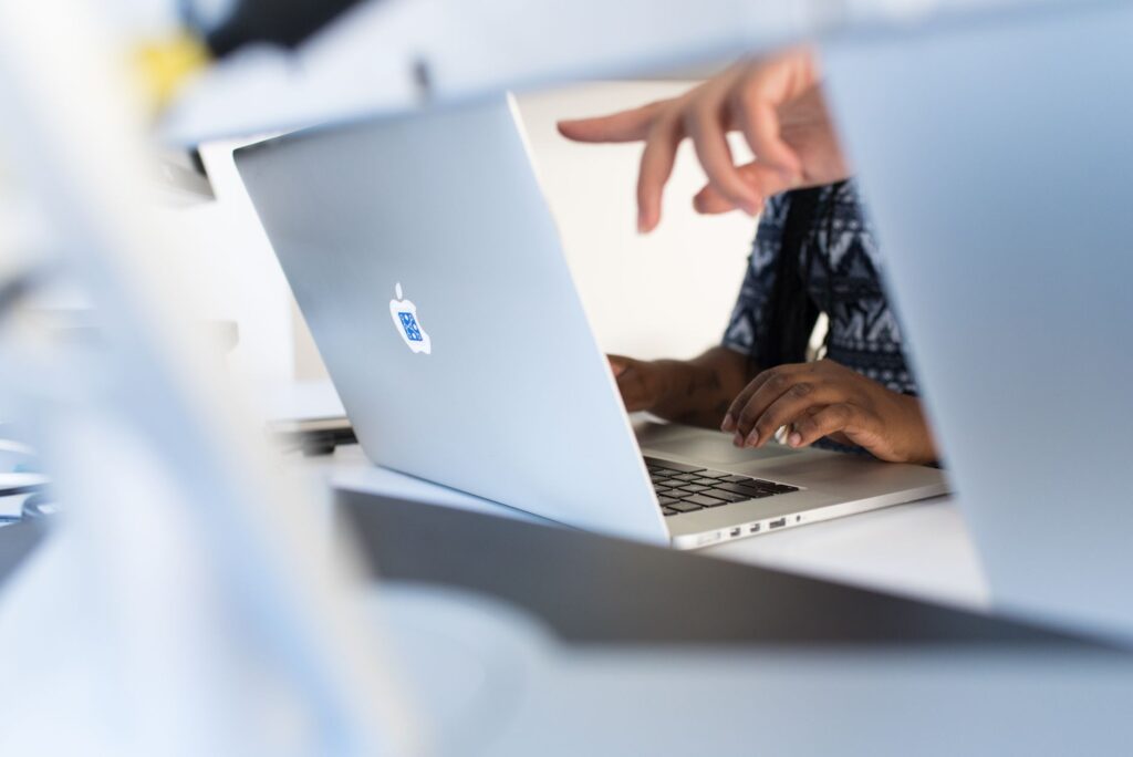 Shopify Vs WordPress Chatbot Best Practices