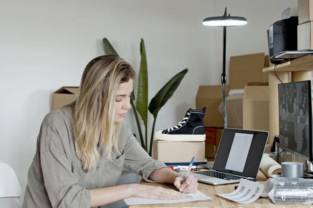 Shopify Vs WordPress Webhook for Small Business
