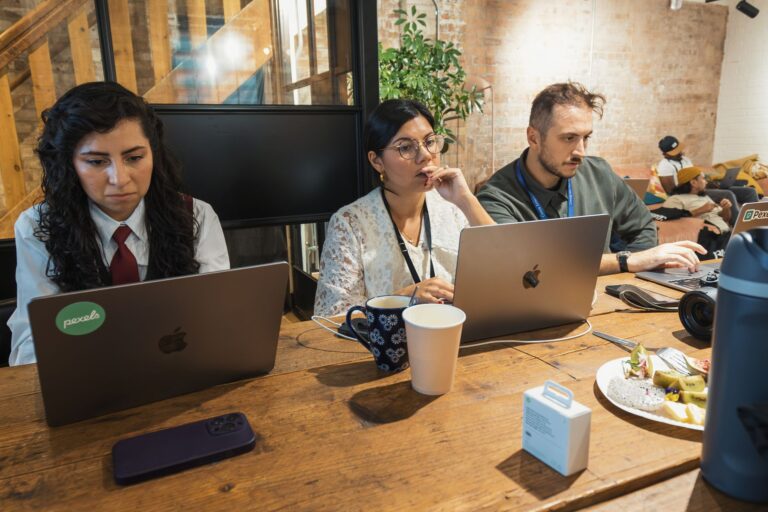 Shopify Vs WordPress Integration Guide Examples
